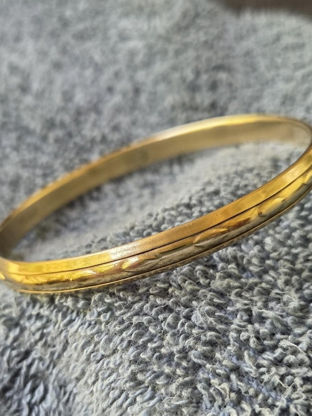 Gold Textured Women’s Bangle Bracelet